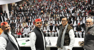 नए वर्ष में समाजवादी साइकिल से गांव-गांव में जाकर भाजपा के कारनामों से जनता को अवगत कराएंगे —अखिलेश यादव