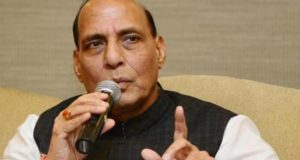 गृहमंत्री राजनाथ ने पार्टी कार्यकर्ताओं के साथ किया चुनाव पर मंथन,बूथ कमेटियां शीघ्र गठित करने को कहा