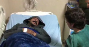 प्रियंका गांधी  ने अस्पताल में भीम आर्मी चीफ चंद्रशेखर से  की मुलाकात