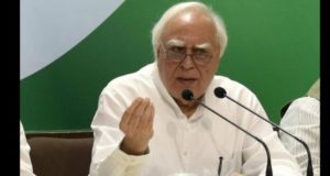 नोटबंदी देश का सबसे बड़ा घोटाला, पीएम ने सबूत होने के बावजूद नहीं दिए जांच के आदेश: कांग्रेस