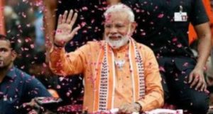 वाराणसी में  प्रधानमंत्री नरेंद्र मोदी ने कहा ,काशी के कार्यकर्ता ही नरेंद्र मोदी बन गए