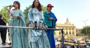 सपा प्रत्याशी  पूनम सिन्हा के रोड शो में शामिल हुईं सोनाक्षी, जुटाया समर्थन
