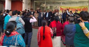 बिजली कर्मचारियों,जूनियर इन्जीनियरों व अभियंताओं ने देश भर में  सभाएं कर विरोध दिवस मनाया