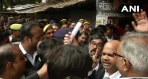 राज्यसभा की 18 सीटों पर फिलहाल वोटिंग संभव नहीं, कोरोना के कारण उत्तर प्रदेश और बिहार में लटका विधान परिषद चुनाव