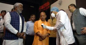 कोरोना : सीएम योगी, दोनों डिप्टी सीएम व बीजेपी प्रदेश अध्यक्ष स्वतंत्र देव सिंह ने कराई थर्मल स्क्रीनिंग
