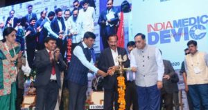 कोरोना वायरस के प्रकोप से निपटने के लिए देश में दवाओं की कमी नहीं —  केन्‍द्रीय  मंत्री  वी.सदानंद गौड़ा