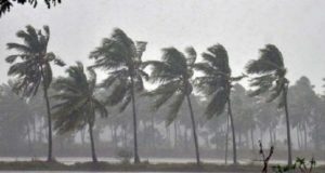 सुपर साइक्लोन में बदला अम्फान, मौसम विभाग ने 5 राज्यों के लिए जारी किया अलर्ट