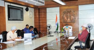 मुख्य सचिव की अध्यक्षता में नमामि गंगे परियोजनाओं की समीक्षा बैठक,  46 में से 21 परियोजनाएं पूर्ण, 19 परियोजनाओं का कार्य प्रगति पर