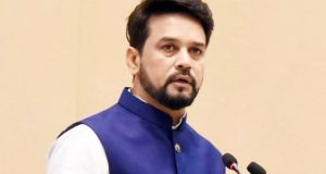 मीडिया दफ्तरों पर इनकम टैक्स की छापेमारी, विपक्ष ने बताया लोकतंत्र पर हमला तो सरकार ने दिया जवाब