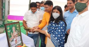 जिलाधिकारी ने खटीमा शिविर में 85 से अधिक  समस्याओं/शिकायतो का निस्तारण किया