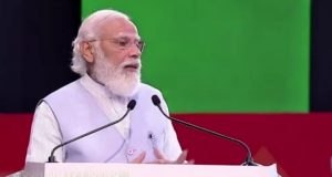 पीएम मोदी ने आवास पाने वालों को दिया होमवर्क, कहा कि दिवाली के दिन अपने घर पर दो दीये जरूर जलाएं