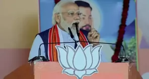 अमेठी में बोले PM मोदी – गांधी परिवार ने रिश्तों की दुहाई देकर अमेठी को छला