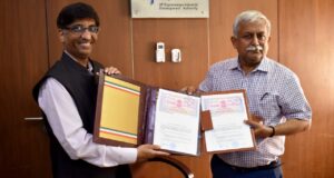 यूपी डिफेंस इण्डस्ट्रियल कॉरिडोर के लिए यूपीडा और सेंटर ऑफ एक्सीलेंस, आई0आई0टी कानपुर एवं  आई0आई0टी बी0एच0यू0 के मध्य 03 साल का अनुबंध विस्तार किया गया