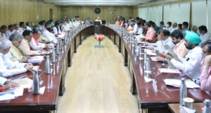 सभी मंत्रिगण  तीन माह के भीतर अपने और अपने परिवार के सदस्यों की समस्त चल-अचल सम्पत्ति की सार्वजनिक घोषणा करें—मुख्यमंत्री योगी