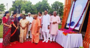 एनडीए की राष्ट्रपति पद की प्रत्याशी मुर्मू लखनऊ पहुंचीं, भाजपा विधायकों-सांसदों के साथ की बैठक
