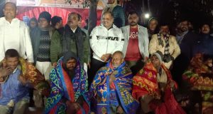 लखनऊ में भूमि ग्रुप द्वारा सैकड़ों जरूरतमंदों को वितरित किया गया कम्बल