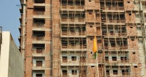 LDA ने सुल्तानपुर रोड पर  अवैध निर्माण सील किया