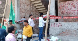एलडीएः अवैध प्लाटिंग व मैरिज लाॅन समेत चार अवैध निर्माणों को किया गया सील
