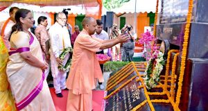 मुख्यमंत्री ने कारगिल विजय दिवस पर शहीदों की प्रतिमाओं पर पुष्पचक्र अर्पित कर उन्हें विनम्र श्रद्धांजलि दी