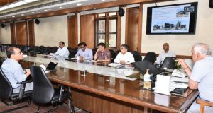 बलिया में जननायक चन्द्रशेखर विश्वविद्यालय का निर्माण कार्य मानक एवं गुणवत्ता के साथ निर्धारित समयावधि में पूर्ण कराया जाये—मुख्य सचिव