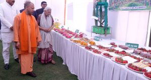राज्यपाल एवं मुख्यमंत्री ने 55वीं प्रादेशिक फल, शाकभाजी एवं पुष्प प्रदर्शनी का शुभारम्भ किया