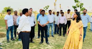 विश्व पर्यावरण दिवस के अवसर पर एलडीए ने बसंत कुंज योजना में एक साथ लगायें दस हजार पौधे