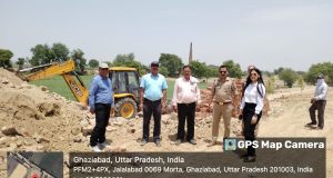 जीडीए का जोन दो में अवैध निर्माण पर चला बुलडोजर